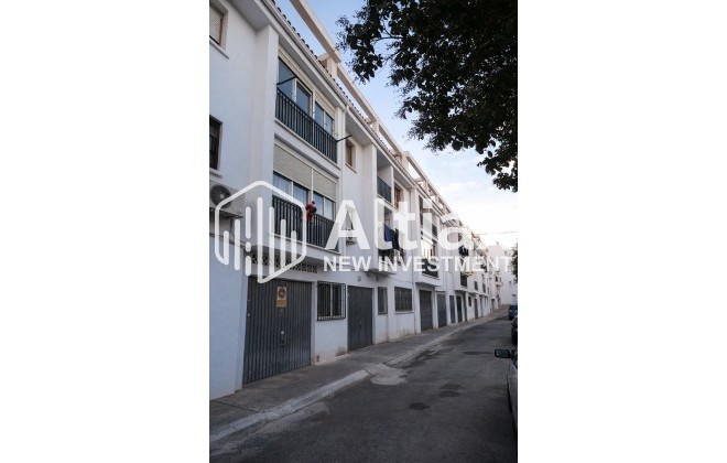 Apartamento / piso - Segunda mano - Villajoyosa -
                Villajoyosa