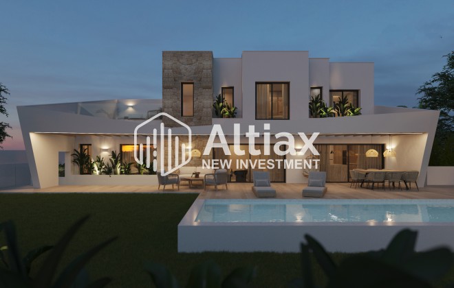 New Build - detached -
Polop