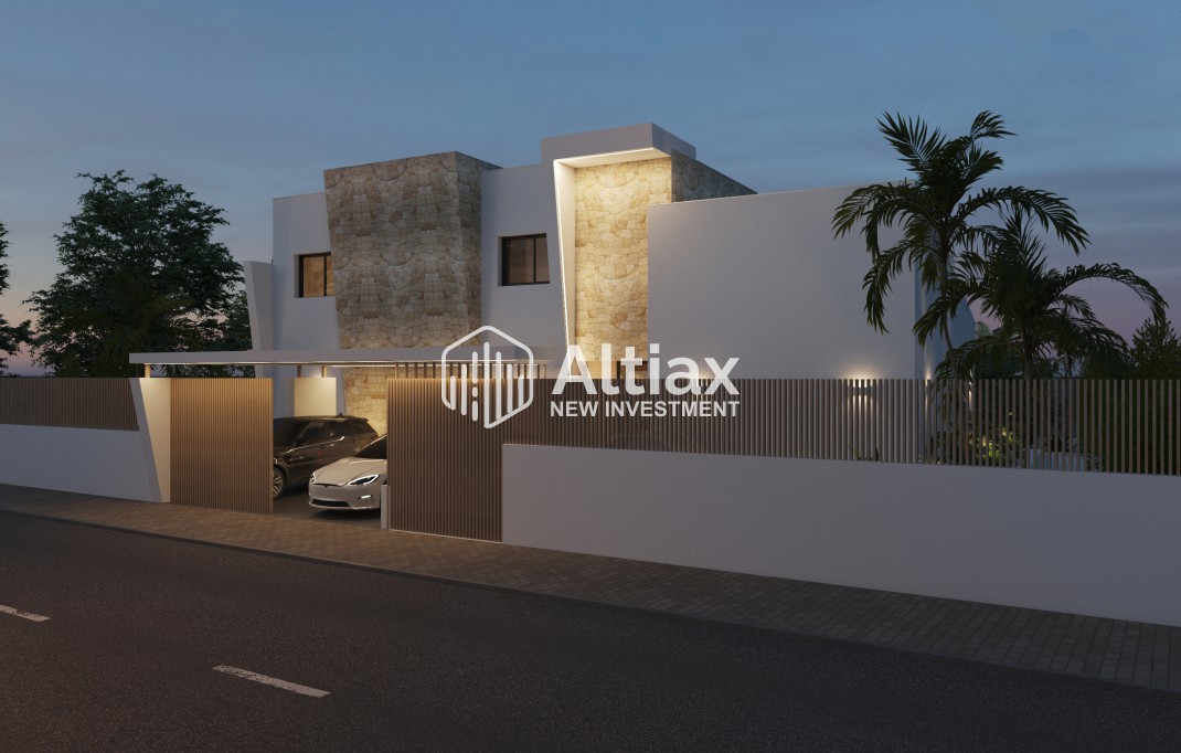 New Build - detached -
Polop