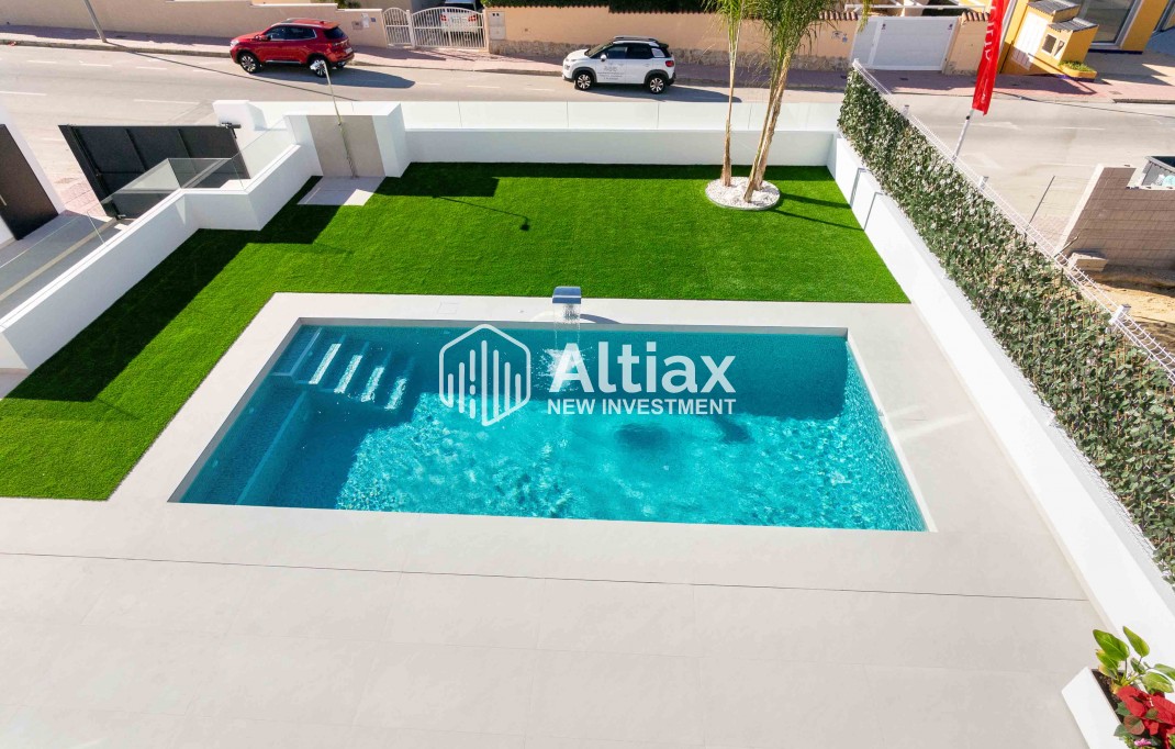 Nueva construcción  - detached -
Rojales