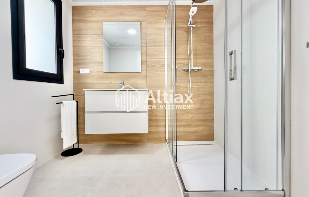 Nueva construcción  - low-bungalow -
Cox