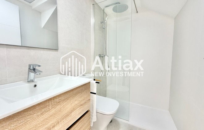 New Build - terraced -
Cox