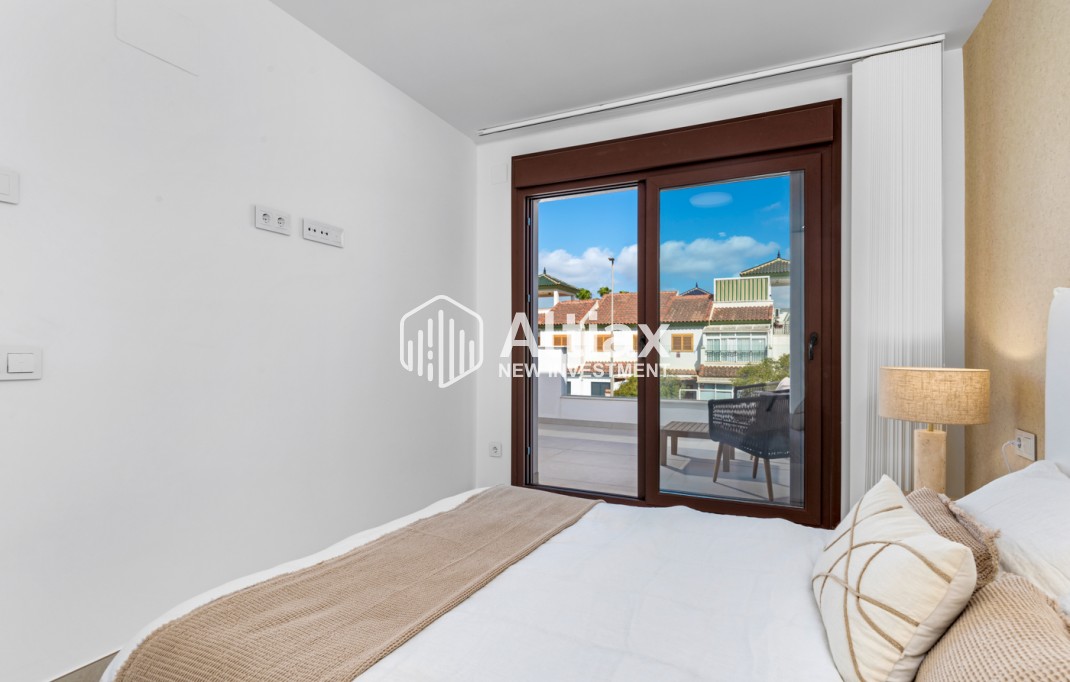 New Build - detached -
Pilar de la Horadada