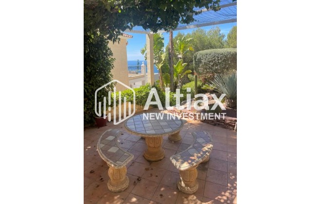 Nouvelle construction - villa -
Altea