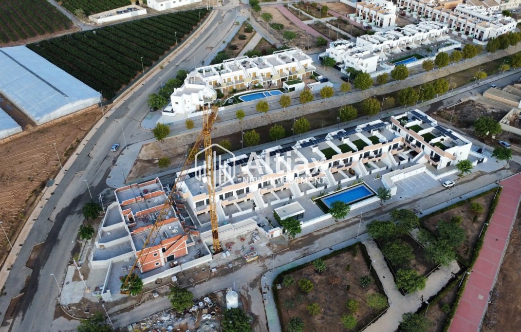 Nouvelle construction - high-bungalow -
Pilar de la Horadada