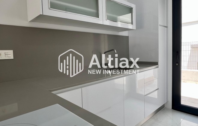 New Build - detached -
Polop