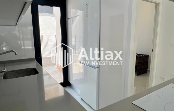 New Build - detached -
Polop