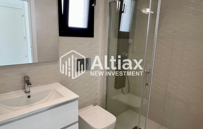 New Build - detached -
Polop