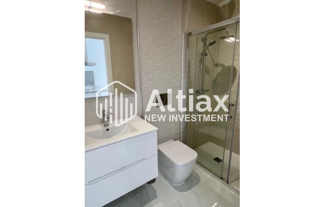 New Build - detached -
Polop