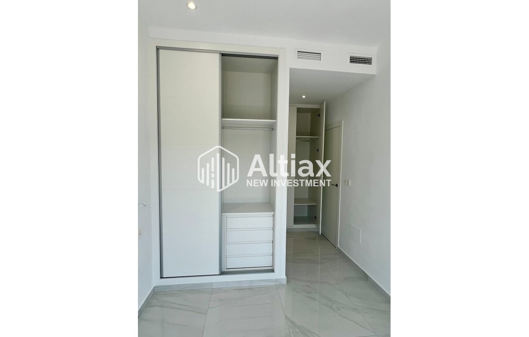 New Build - detached -
Polop