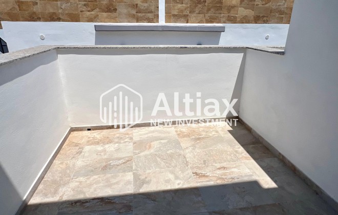 New Build - detached -
Polop