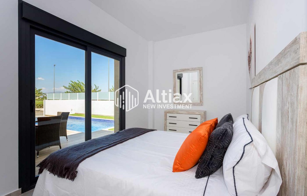 Nueva construcción  - detached -
Daya Nueva