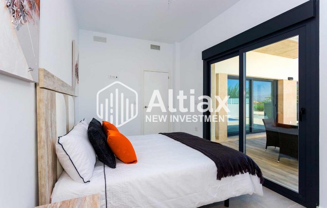 Nueva construcción  - detached -
Daya Nueva