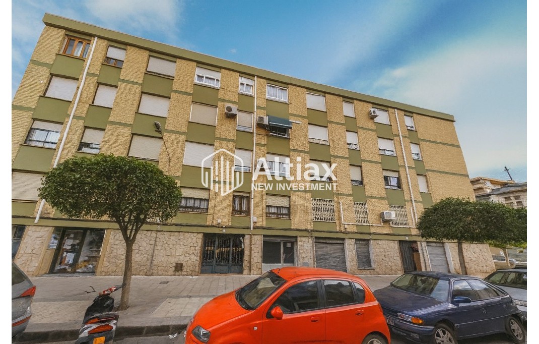 Resale - Apartment / flat -
Elda