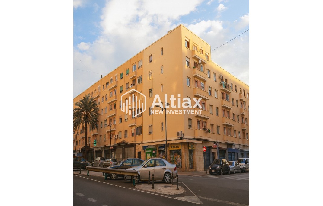 Segunda mano - Apartamento / piso -
Valencia