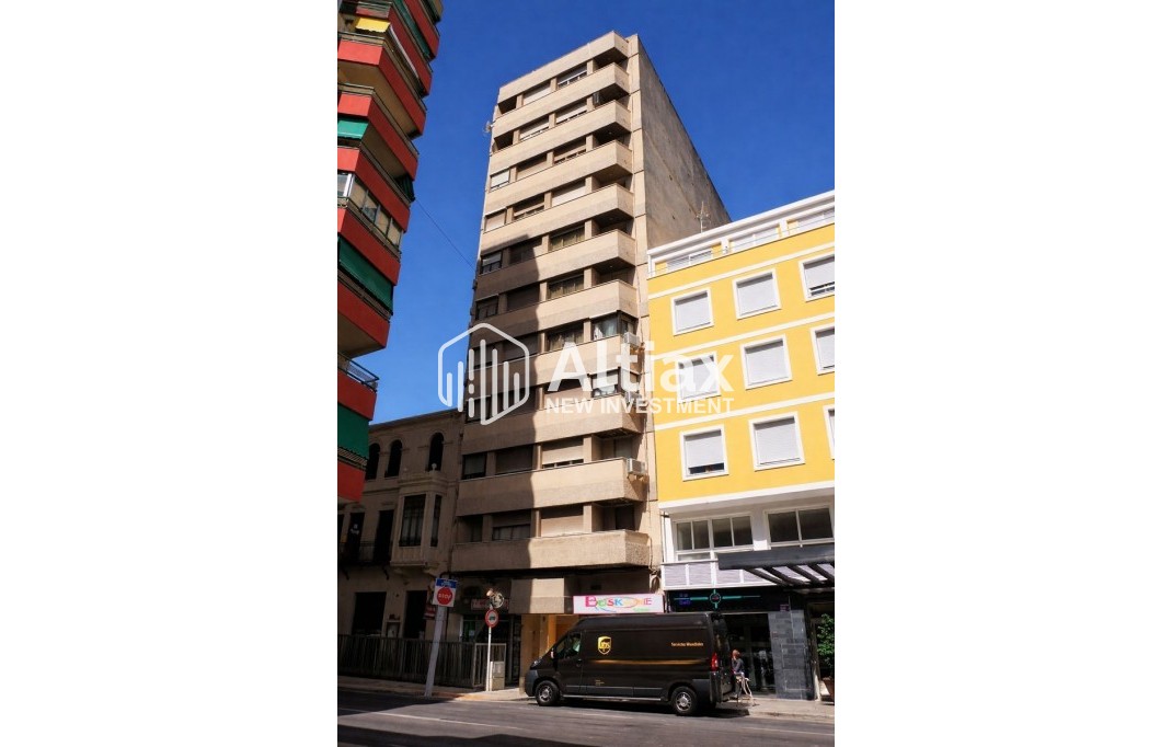 Resale - Apartment / flat -
Villajoyosa