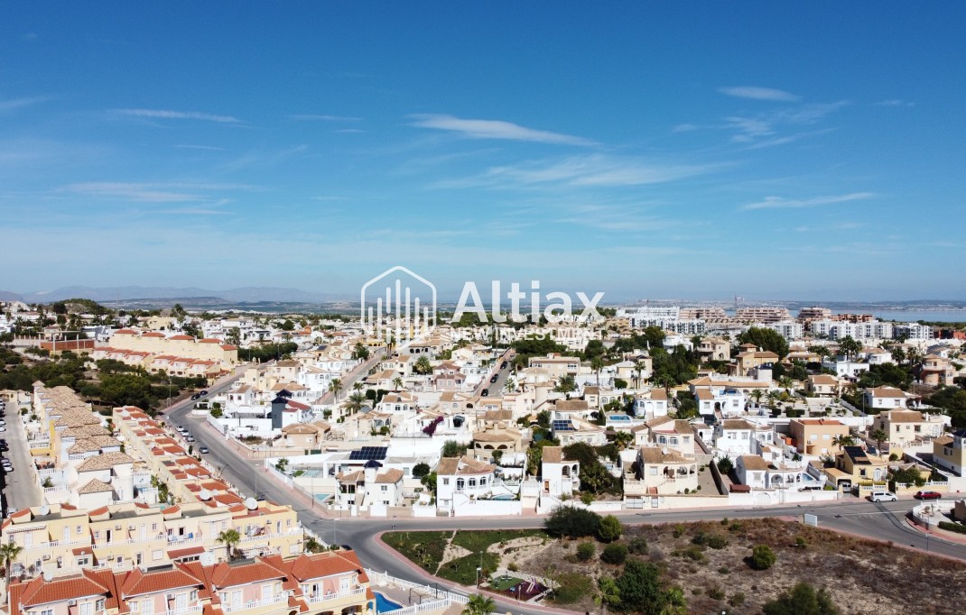 New Build - apartment -
Res. Las Filipinas