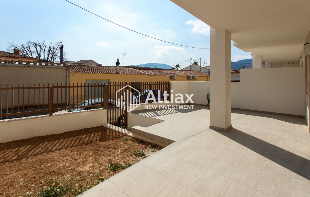 New Build - low-bungalow -
La Canalosa