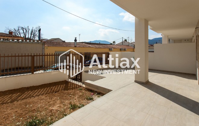 New Build - low-bungalow -
La Canalosa