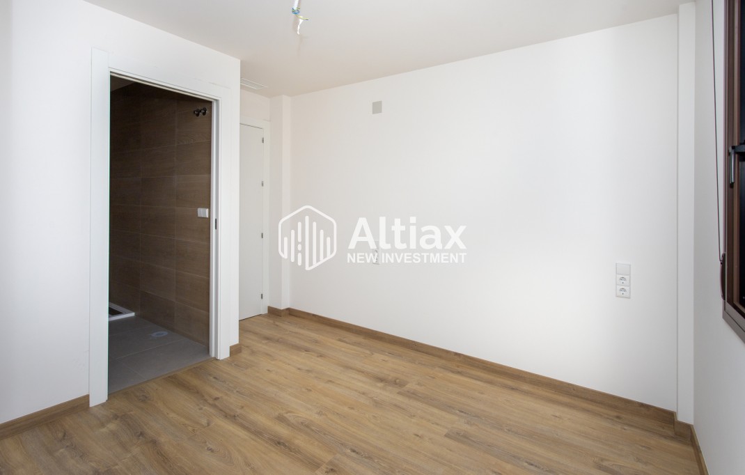 New Build - low-bungalow -
La Canalosa