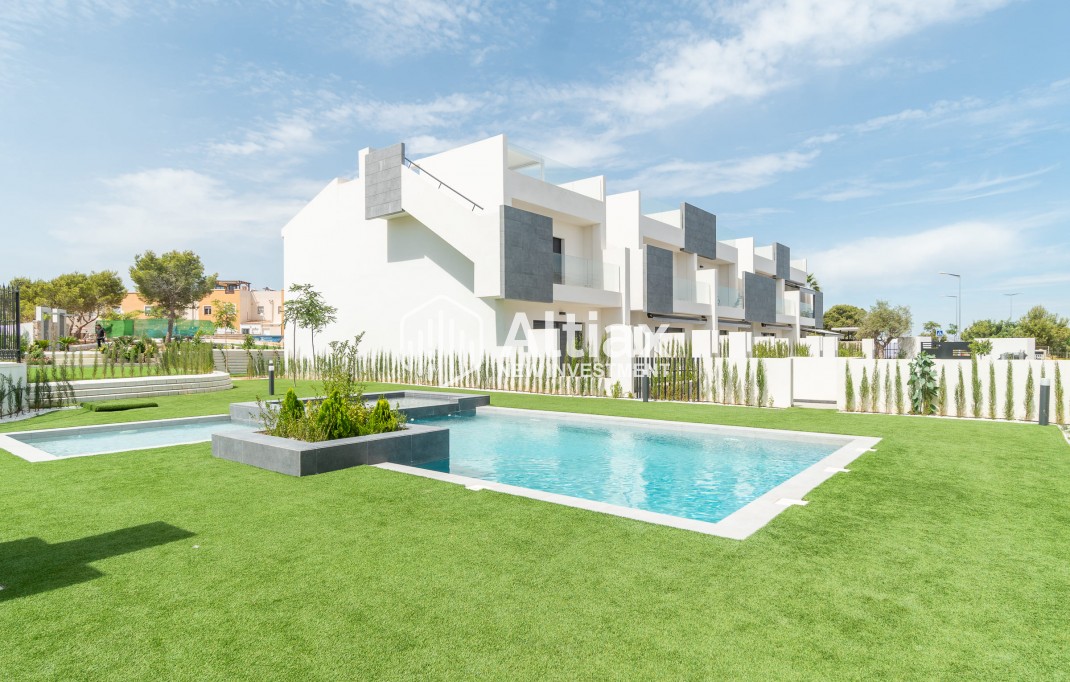 Nouvelle construction - low-bungalow -
Torrevieja