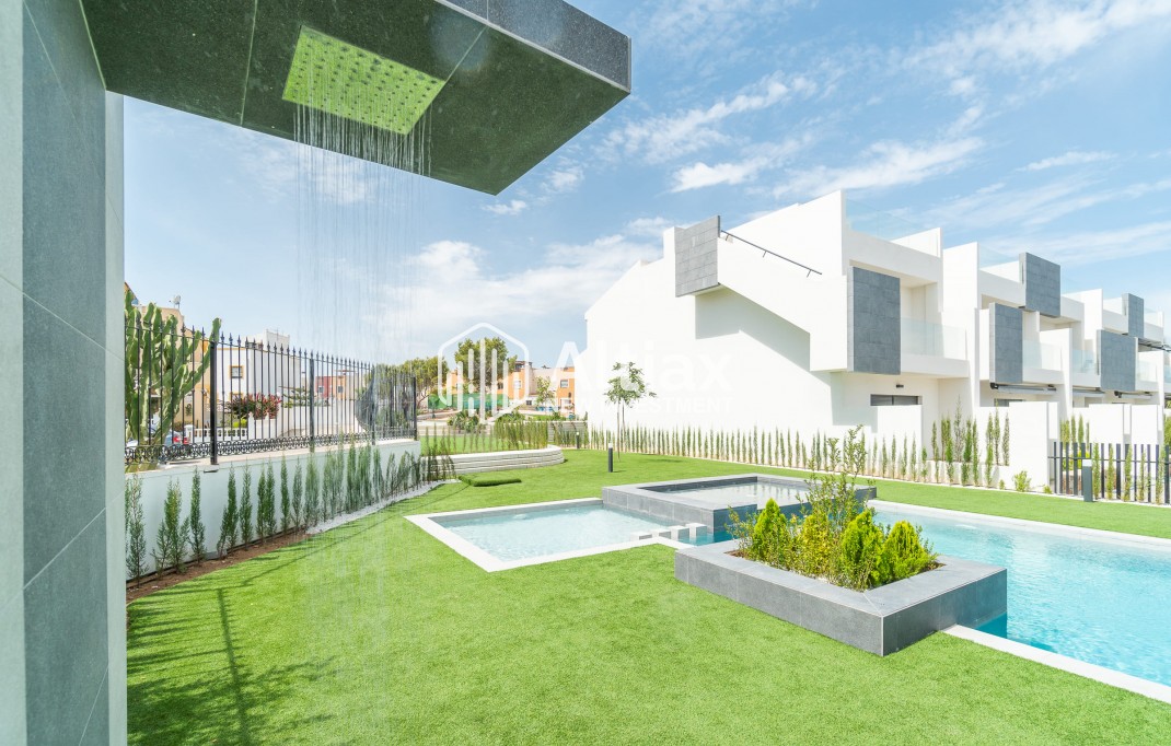 Nouvelle construction - low-bungalow -
Torrevieja