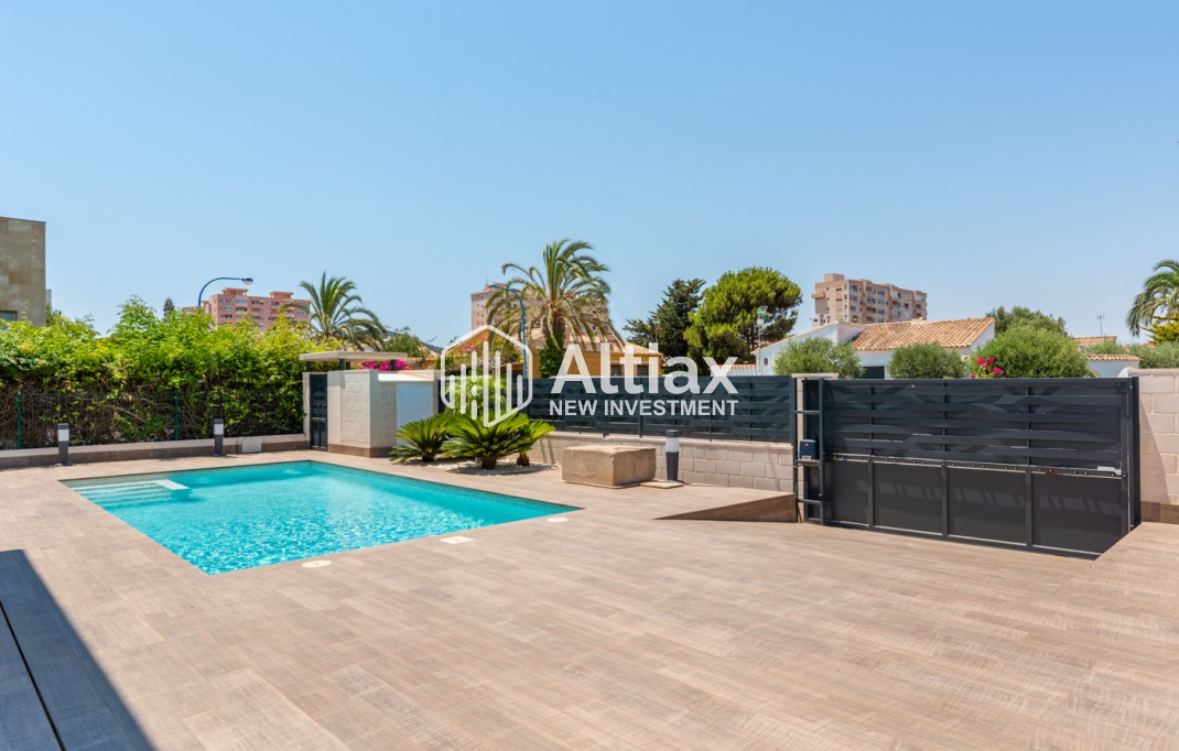 New Build - detached -
Playa Paraiso