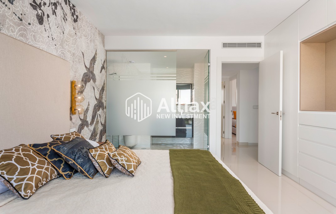 New Build - detached -
Playa Paraiso