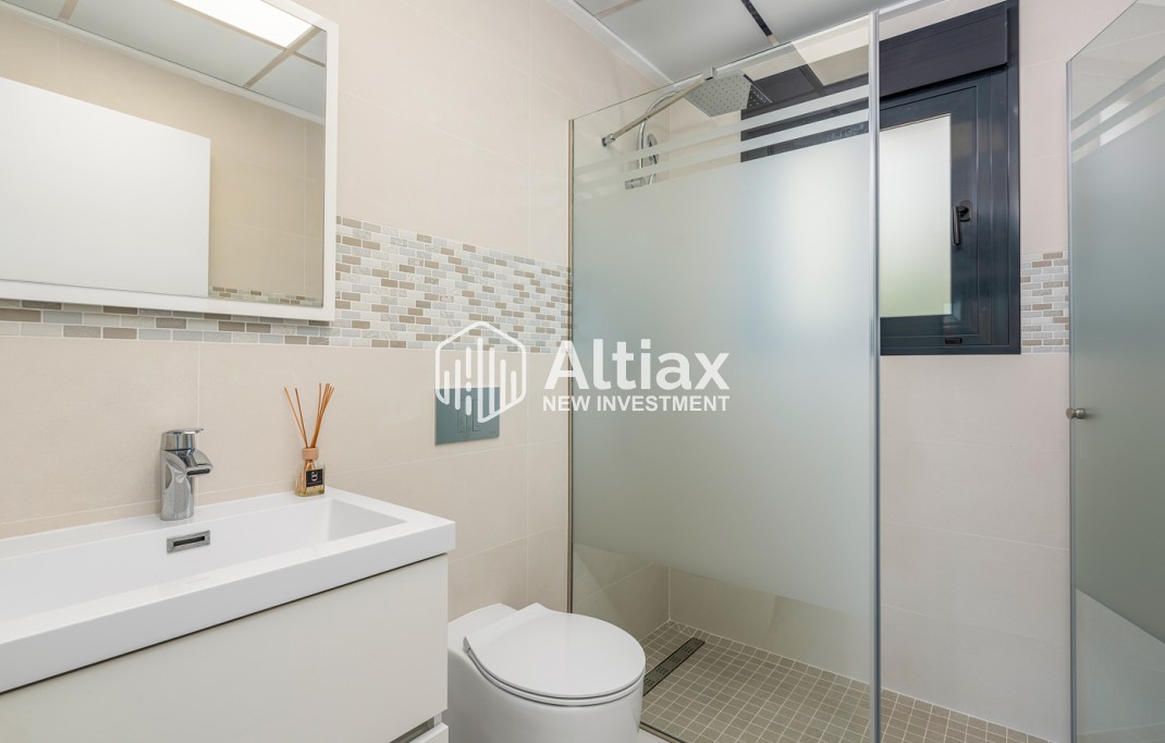 New Build - detached -
Playa Paraiso