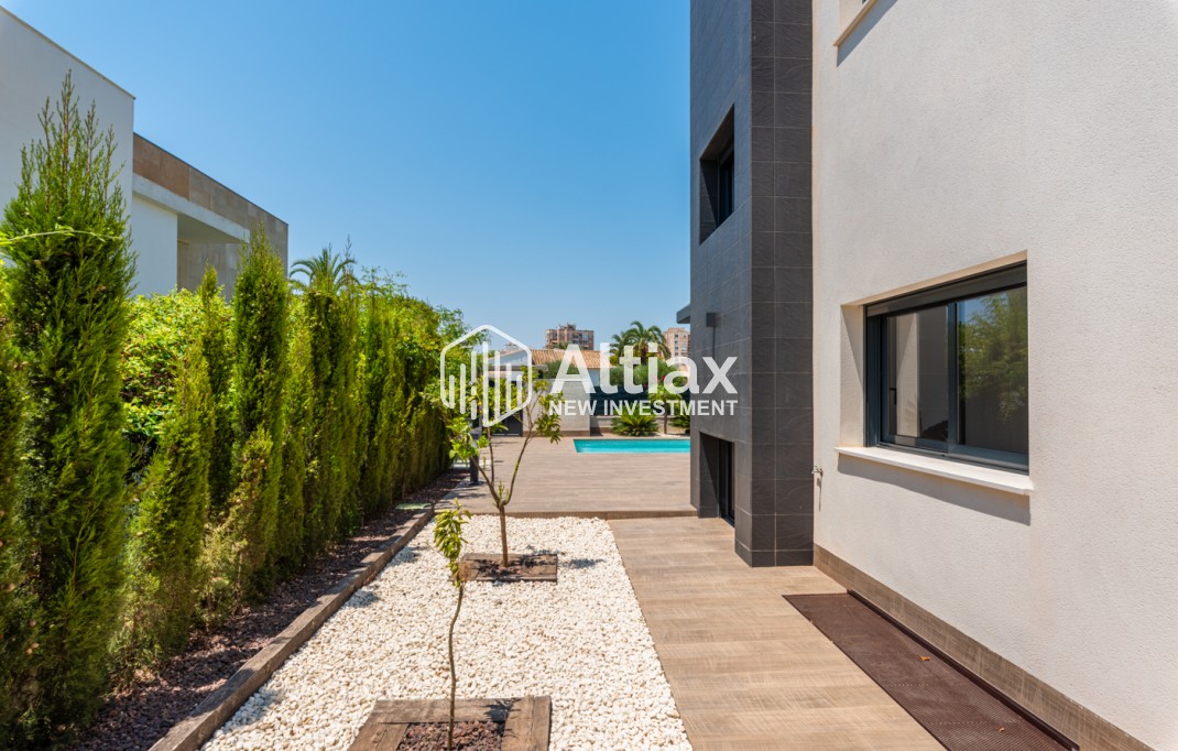 New Build - detached -
Playa Paraiso