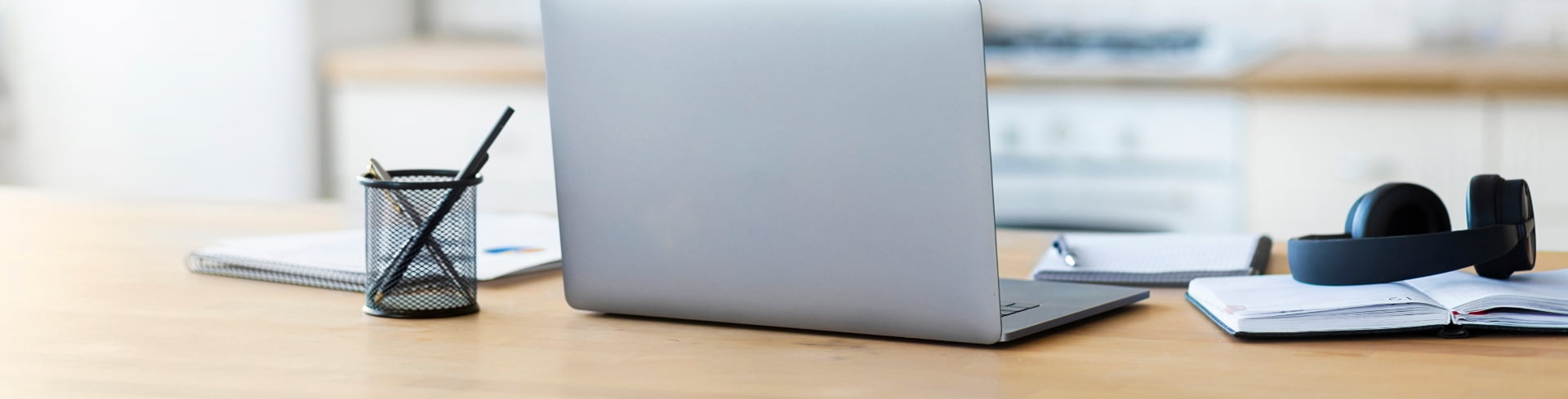 Contacte con nosotros